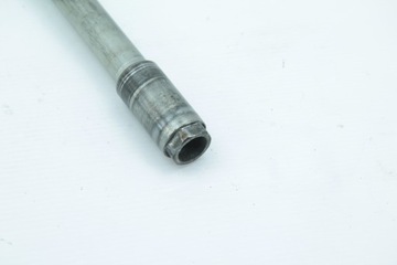 SUZUKI GSX-R 1300 HAYABUSA 99-07 OŚ OŚKA PRZÓD