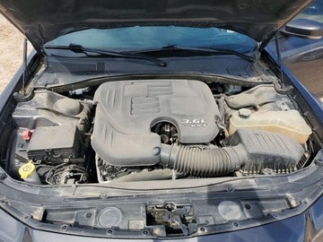 Chrysler 300C II 2021 Chrysler 300s 2021 3.6l 3.6 Benzyna 300KM, zdjęcie 6