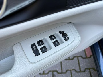 Volvo V60 II  Kombi 2.0 D3 150KM 2020 Volvo V60 2.0 D3 150 KM Skóry Kamera Hak FV23%, zdjęcie 10