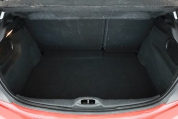 Peugeot 208 I Hatchback 5d Facelifting 1.2 PureTech 82KM 2015 Peugeot 208 1.2 PureTech, Klima, Tempomat, zdjęcie 9