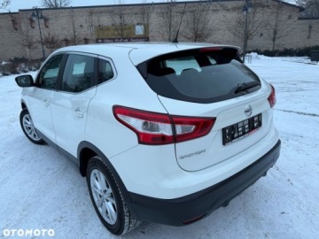 Nissan Qashqai II Crossover 1.2 DIG-T 115KM 2015 Nissan Qashqai Nissan Qashqai 1.2 DIG-T N-Vision 1.2 Benzyna 115KM, zdjęcie 10