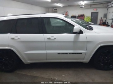 Jeep 2022 Jeep Grand Cherokee 2022 Jeep Grand Cherokee WK Laredo X 4x4 3.6 Benzyna, zdjęcie 7