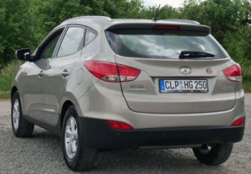 Hyundai ix35 SUV Theta 2.0 MPI 163KM 2010 Hyundai ix35 Hyundai ix35 2.0 2WD Style 2.0 Benzyna 163KM, zdjęcie 9