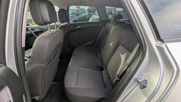 Opel Astra J Sports Tourer Facelifting 1.6 Twinport ECOTEC 115KM 2013 Opel Astra 1.6i 115PS OPŁACONY Bezwypadkowy, zdjęcie 13