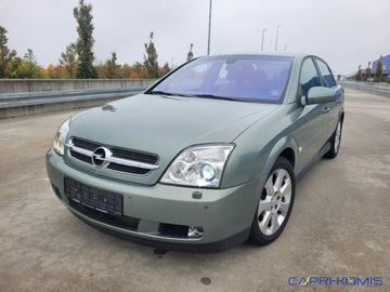 Opel Vectra C Sedan 2.2 i 16V 155KM 2004 Opel Vectra 2.2i Cosmo Plus Bezwypadkowa 2.2 Benzyna 155KM, zdjęcie 1