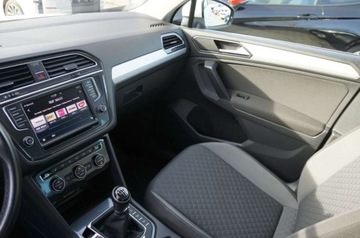 Volkswagen Tiguan I SUV Facelifting 2.0 TSI 180KM 2016 Volkswagen Tiguan 2.0 Benzyna 180 KM, 4x4, Klima, Kamera, Parktreonic, Hak, zdjęcie 18