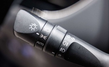 Toyota C-HR I Crossover 1.8 Hybrid 122KM 2019 Toyota C-HR 1.8 Hybrid Premium 1.8 Hybryda 122KM, zdjęcie 29