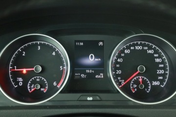 Volkswagen Golf VII Variant Facelifting 1.6 TDI-CR DPF BMT 115KM 2020 VW Golf 1.6 TDI, Salon Polska, Klima, Klimatronic, zdjęcie 7