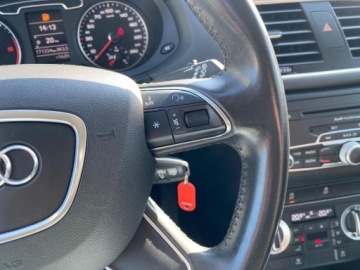 Audi Q3 I SUV 2.0 TDI 140KM 2013 Audi Q3 Nawigacja Klimatyzacja Parktronic El.szyby El.lusterka Alufelgi 2.0, zdjęcie 16