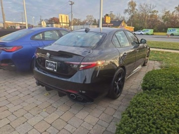 Alfa Romeo Giulia II 2024 Alfa Romeo Giulia Quadrifoglio 2024 2.9l 2.9 Benzyna 505KM, zdjęcie 4