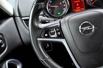 Opel Zafira C Tourer 1.4 Turbo ECOTEC 140KM 2011 Opel Zafira Tourer 1.4T 140KM Xenon 7-Osób, zdjęcie 19