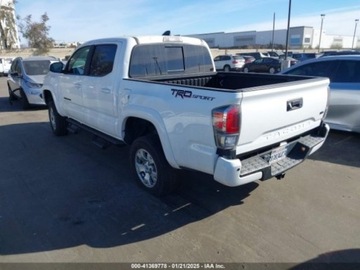 Toyota Tacoma II 2021 Toyota Tacoma 2021r., TRD Sport, od ubezpieczalni 3.5 Benzyna 278KM, zdjęcie 4