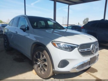 Mercedes GLC C254/X254 2025 Mercedes-Benz GLC 350E 4Matic 2025 2.0 Hybryda Plug-in 201KM, zdjęcie 6