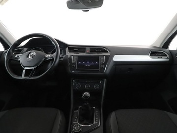 Volkswagen Tiguan II 2017 Volkswagen Tiguan 4x4 klimatyzacja navi czujnki, zdjęcie 14