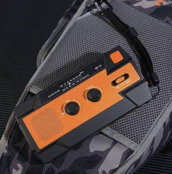 ПОРТАТИВНЫЙ СОЛНЕЧНЫЙ РАДИО-СИГНАЛИЗАЦИЯ АВАРИЙНЫЙ ДИНАМО-ФОНАРИК 4000 мАч