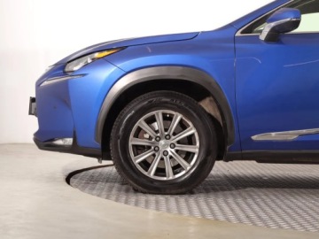 Lexus NX I SUV 200t 238KM 2015 Lexus NX 200t, Salon Polska, Serwis ASO, 4X4, zdjęcie 12