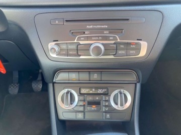 Audi Q3 I SUV 2.0 TDI 140KM 2013 Audi Q3 Nawigacja Klimatyzacja Parktronic El.szyby El.lusterka Alufelgi 2.0, zdjęcie 13