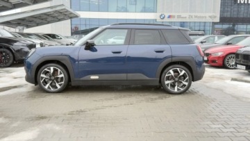 Mini Aceman Elektryczny 38.5kWh 184KM 2024 MINI Aceman MINI Aceman E - 36.6 kWh - Mlody uzywany - Pakiet wyposazenia L, zdjęcie 6