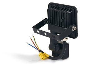 ГАЛОГЕННЫЙ СВЕТОДИОДНЫЙ ПРОЖЕКТОР 10ВТ С CR 3000K