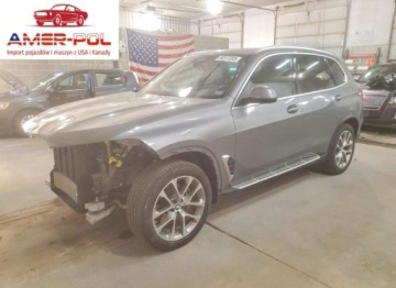 BMW X5 G05 2025 BMW X5 xDrive40i 2025 3.0 Benzyna 375KM