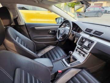 Volkswagen CC 2.0 TDI CR DPF BlueMotion Technology 140KM 2013 Volkswagen CC ___Highline___2.0TDi CR 140KM___Xenon Skora Navi Alu17__Gwar, zdjęcie 16