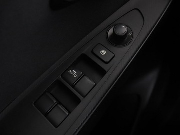 Mazda 2 III Hatchback 5d 1.5 SKYACTIV-G 75KM 2019 Mazda 2 1.5 Takumi Klimatronik Tempomat Grzane, zdjęcie 33