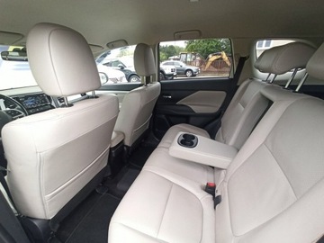 Mitsubishi Outlander III 2014 Mitsubishi Outlander Hybryda Plug-in + LPG, zdjęcie 7