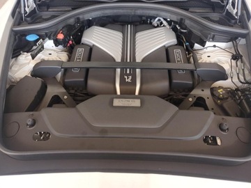 Rolls-Royce 2022 Rolls-Royce Cullinan 2022 6.8l 6.8 Benzyna 563KM, zdjęcie 6