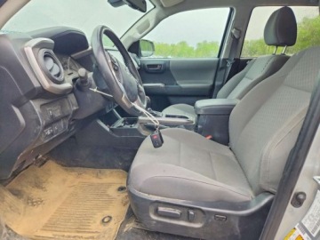 Toyota Tacoma II 2023 Toyota Tacoma 2023 Toyota Tacoma SR5 V6 3.5 Benzyna 278KM, zdjęcie 6