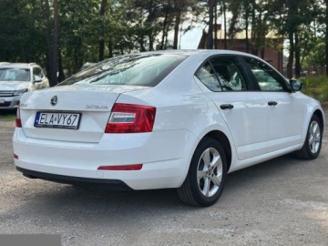 Skoda Octavia III Liftback 1.2 TSI 105KM 2014 Skoda Octavia 1.2 TSI Active 105KM 2014r, zdjęcie 6