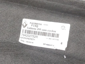 POLIČKA KUFRU MERCEDES TŘÍDA A W176 ORIGINÁLNÍ