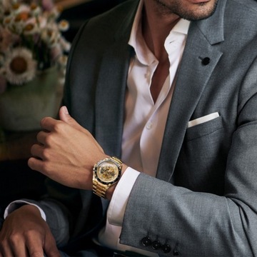 Модные, полностью автоматические механические часы, классика.