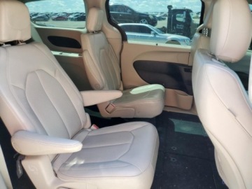 Chrysler Voyager V 2020 Chrysler Voyager 2020 r.,3,6 L LXI 3.6 Benzyna 287KM, zdjęcie 10