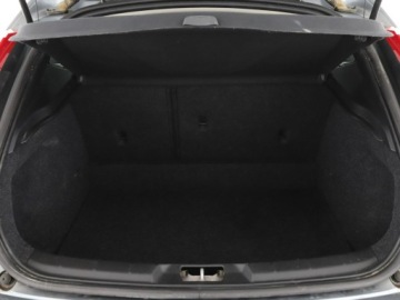 Volvo V40 II 2019 Volvo V40 2.0 T2 Momentum Nawigacja Tempomat, zdjęcie 19