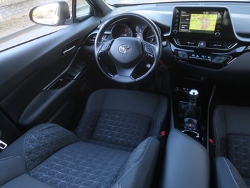 Toyota C-HR I Crossover 1.2L Turbo 116KM 2019 Toyota C-HR 1.2 Turbo, Salon Polska, zdjęcie 6
