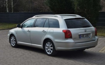 Toyota Avensis II 2003 Toyota Avensis 1.8 BenzynaLPG, Salon PL, ISOFIX, Klima 2-strefowa, Dobrze, zdjęcie 3