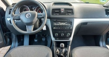 Skoda Yeti Outdoor 2.0 TDI 110KM 2014 Skoda Yeti Skoda Yeti 2.0 TDI 4x4 Active 2.0 Diesel 110KM, zdjęcie 19