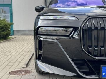 BMW Seria 7 G70 Sedan Plug-In 3.0 M60e 571KM 2023 BMW M760 Gwarancja 01.29. FV 23%. Pełne wyposaż., zdjęcie 13