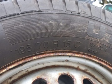 KOLA,OPONY M+S CELOROČNÍ 195/70 R 15 C UNIROYAL VAN 5 X 112 KOLA Z VITO 2