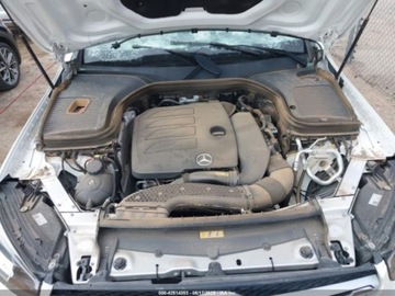 Mercedes GLC C254/X254 2022 Mercedes-Benz GLC 300 2022 2.0l 2.0 Benzyna 255KM, zdjęcie 8