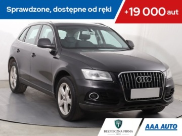 Audi Q5 I SUV Facelifting 2.0 TDI 177KM 2013 Audi Q5 2.0 TDI, 174 KM, 4X4, Automat, Xenon