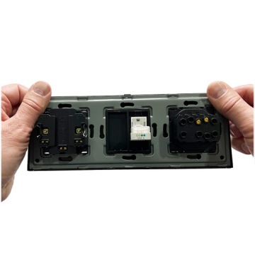 MIUUN Двойной гнездовой модуль с болтом Черный контакт для рамок MIUUN