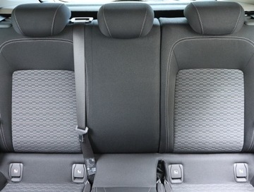 Opel Astra K Hatchback 5d 1.4 Turbo 125KM 2015 Opel Astra 1.4 T, Klima, Tempomat, Parktronic, zdjęcie 9