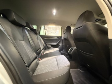 Skoda Octavia IV Scout 1.5 TSI ACT 150KM 2022 Skoda Octavia STYLE 1.5 TSI 150KM /Elektryczny Hak, zdjęcie 21