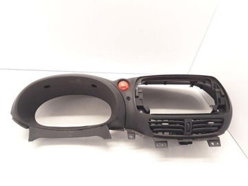 68260BU700 LIŠTA ZDOBENÁ KOKPIT 1.8 84 2005 NISSAN ALMERA TINO (V10)