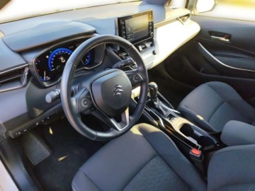 Suzuki 2022 Suzuki Swace Salon PL 1,8 Hybrid Premum Plus 1.8 Hybryda 122KM, zdjęcie 8