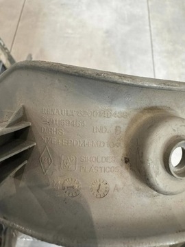 KRYT POLSTROVÁNÍ PRAVÁ RENAULT TRAFIC 8200140438
