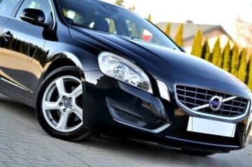 Volvo S60 II Sedan 2.0 D3 163KM 2012 Volvo S60 2.0 163 KM D3 Automat Navi Parktronik, zdjęcie 31