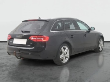 Audi A4 B8 Avant Facelifting 2.0 TDI 143KM 2012 Audi A4 2.0 TDI, Automat, Skóra, Navi, Xenon, zdjęcie 4