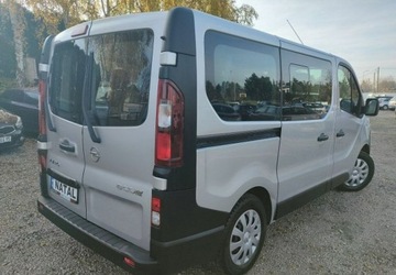 Opel Vivaro B Kombi Extra Long H1 2,9t 1.6 BiTurbo 125KM 2017 Opel Vivaro Tylko 162.000km 9 osob Super stanModel 2018 1.6 Diesel, zdjęcie 1